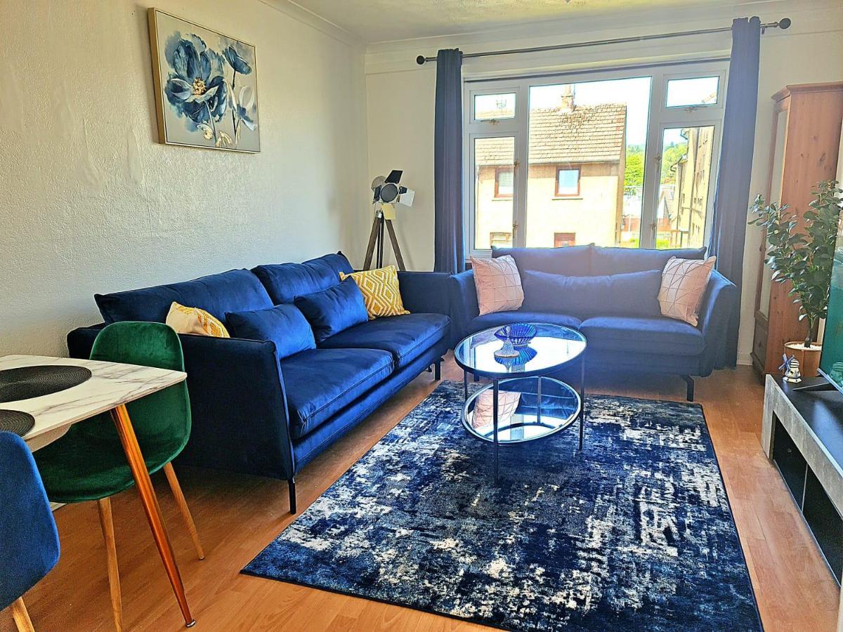 Immaculate 3-Bedrooms Dundee Apartment ภายนอก รูปภาพ